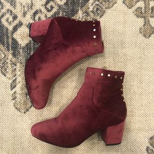 Velvet raspberry colored boots with gold detail